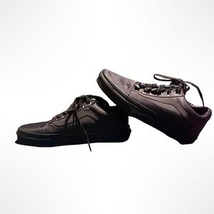 Vans Harry Potter, deathly hallows limited release women’s size 6‎